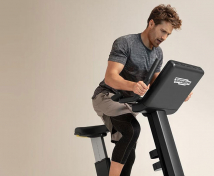  Вертикальный велотренажер TECHNOGYM Artis Bike